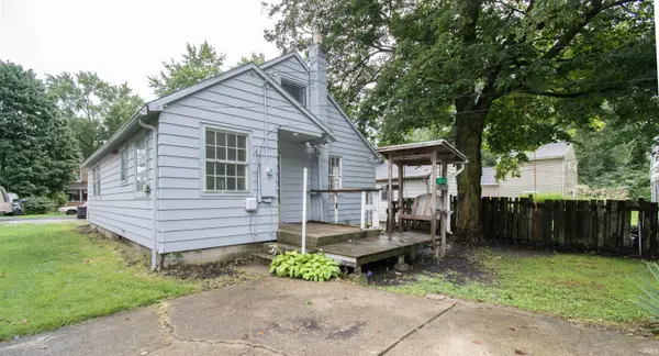 1730 Kinsmoor AVE, Fort Wayne, IN 46809