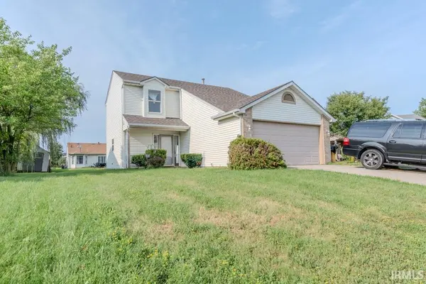 516 Brairfield DR, Fort Wayne, IN 46825