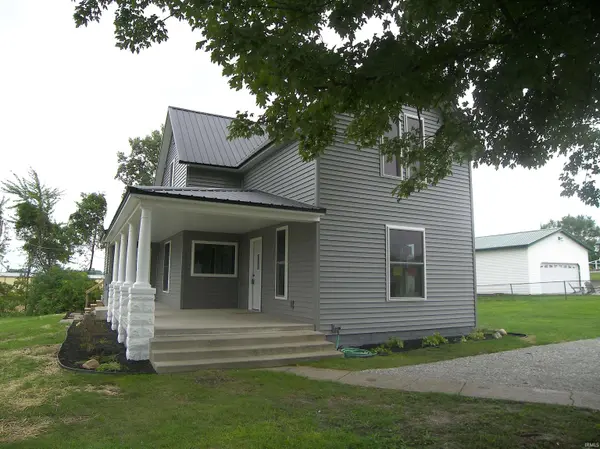 204 S Syracuse Webster RD, Syracuse, IN 46567