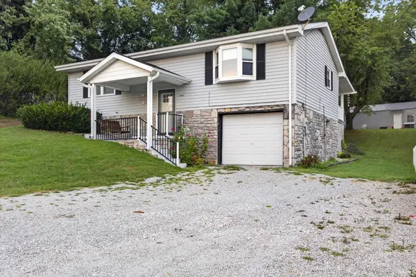 11911 W River RD, Shoals, IN 47581