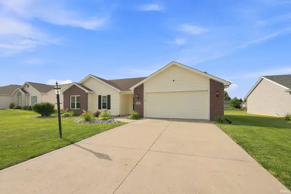 3611 Charger CT, Fort Wayne, IN 46818-8959