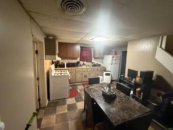 412 W Washington ST, Elkhart, IN 46516