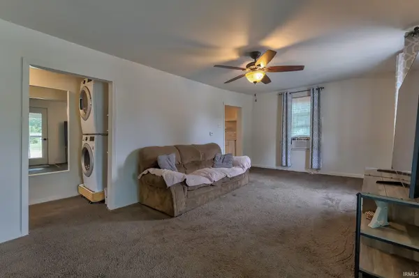213 W Mulberry ST, Princeton, IN 47670-2453