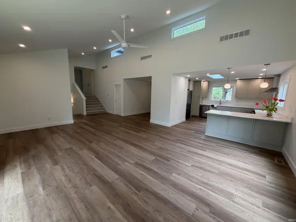 4620 S Woodbine DR, Bloomington, IN 47403