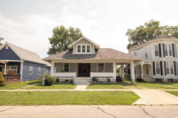 622 Grissom AVE, Mitchell, IN 47446