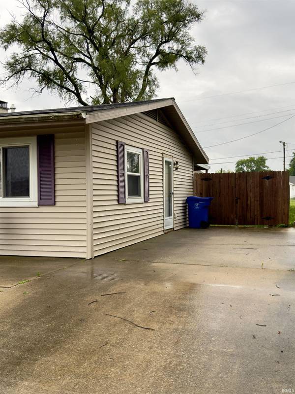 1821 Columbus BLVD, Kokomo, IN 46901