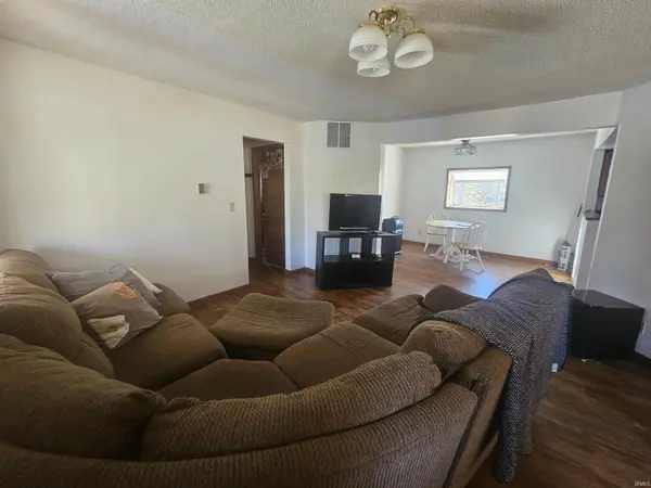 4035 N Hinkle RD, Bloomington, IN 47408