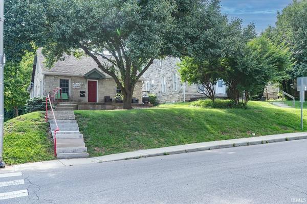 403 S Eagleson AVE, Bloomington, IN 47401