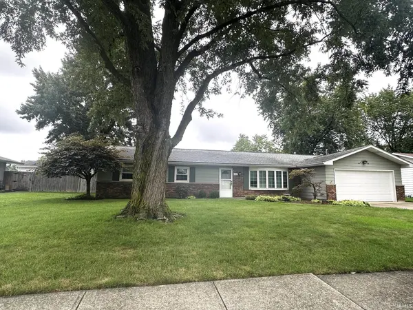 1022 Wolverton DR, Fort Wayne, IN 46825