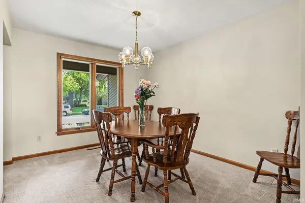 3815 Bent Oak TRL, Elkhart, IN 46517