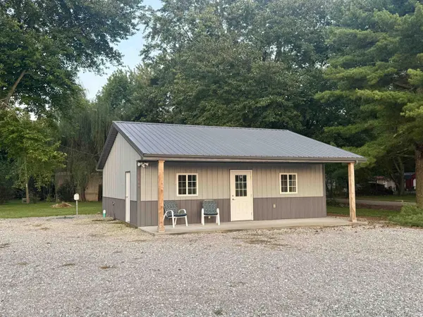 727 N CR 950 W ***, Richland, IN 47634