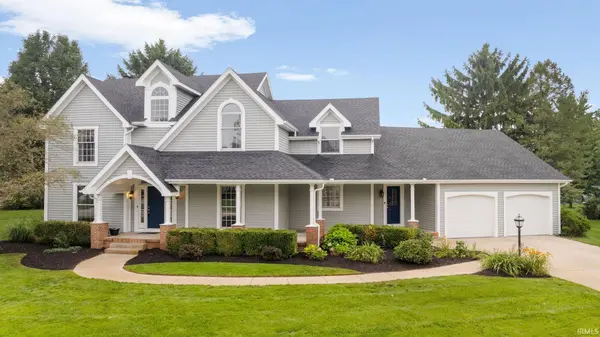 51945 Lake Knoll CT, Granger, IN 46530-8876