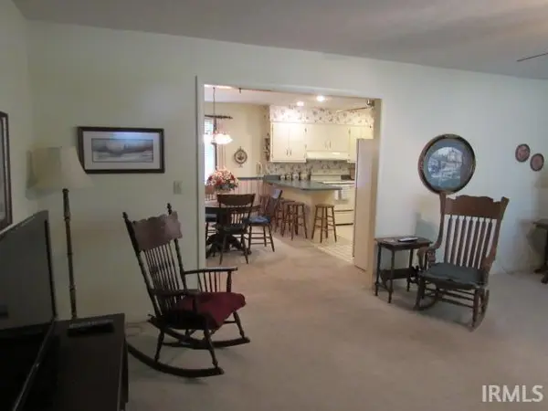 634 E Tenth ST, Mount Vernon, IN 47620