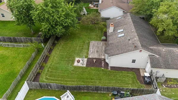 7316 Abington DR, Fort Wayne, IN 46835-2758