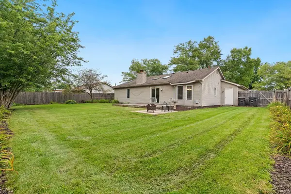 7316 Abington DR, Fort Wayne, IN 46835-2758