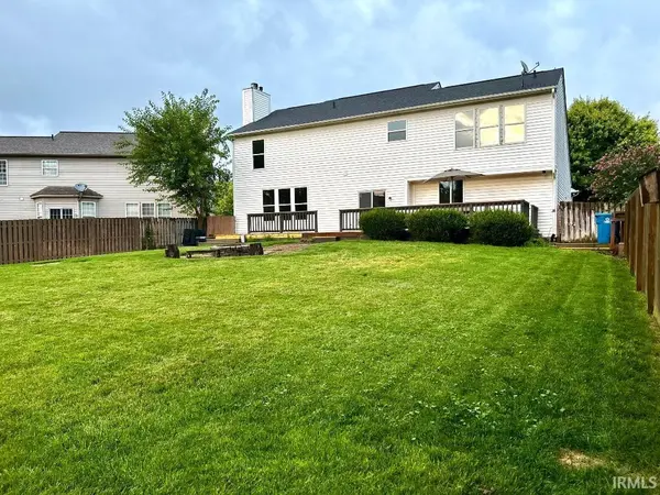 11842 Wedgewood LN, Fishers, IN 46037