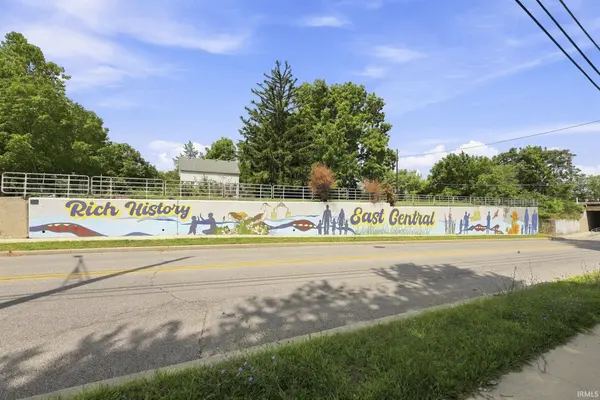 1202 E Wayne ST, Fort Wayne, IN 46803
