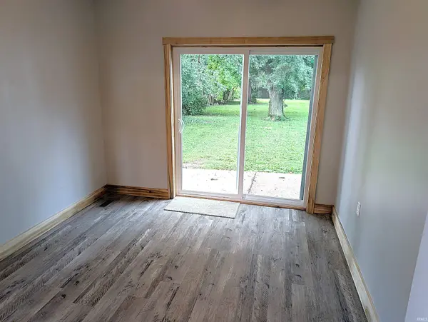 305 N Main ST, New Ross, IN 47968