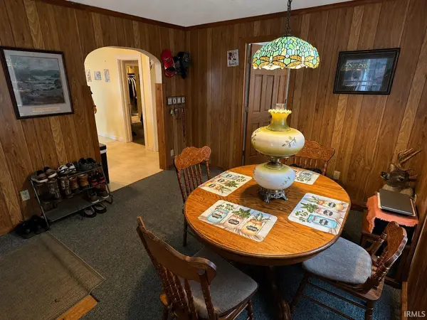 618 East ST, Monticello, IN 47960
