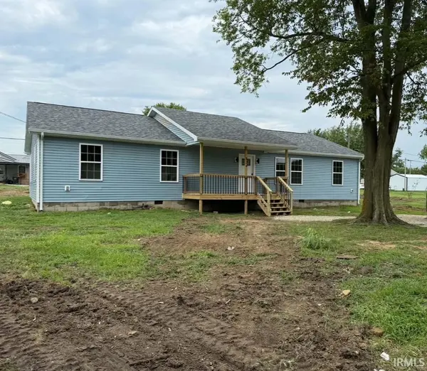 824 Ohio ST, Bicknell, IN 47512