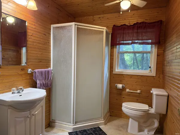 1175 US Hwy 50 W ***, Mitchell, IN 47446