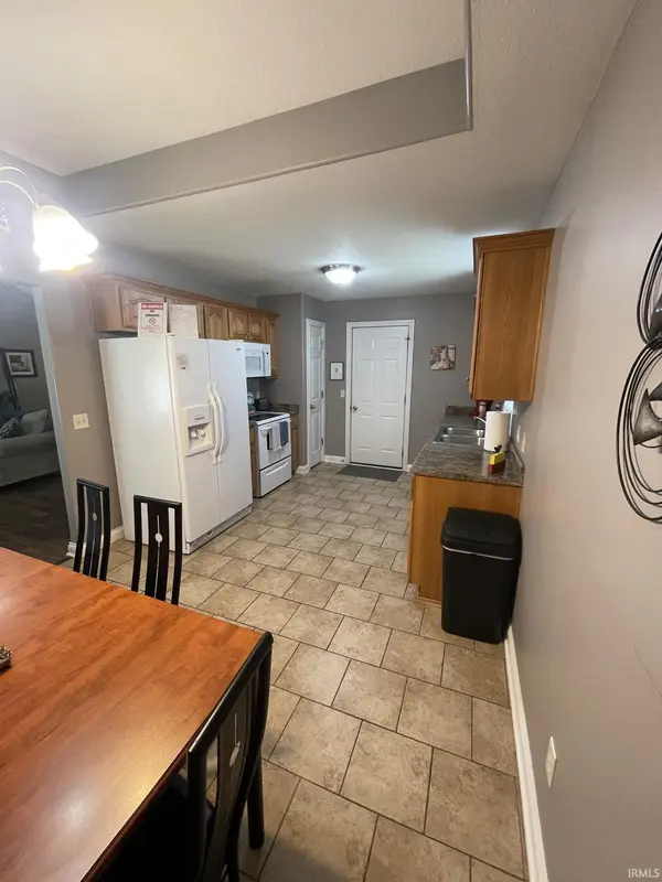 6817 King Lear BLVD, Fort Wayne, IN 46818