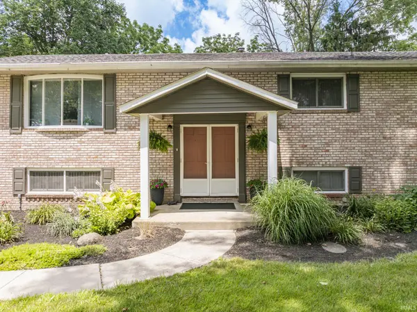 9212 W Tulip Tree DR, Muncie, IN 47304