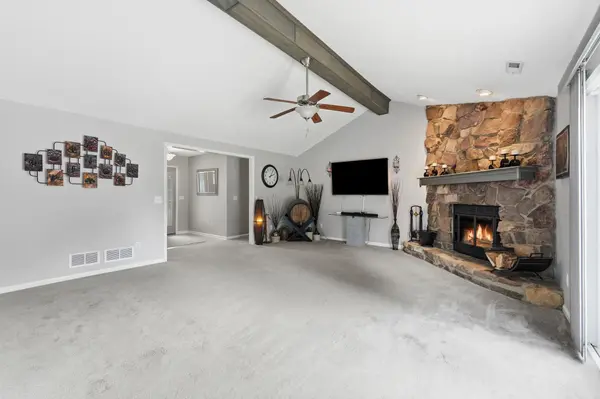 610 Landsford DR, Fort Wayne, IN 46825