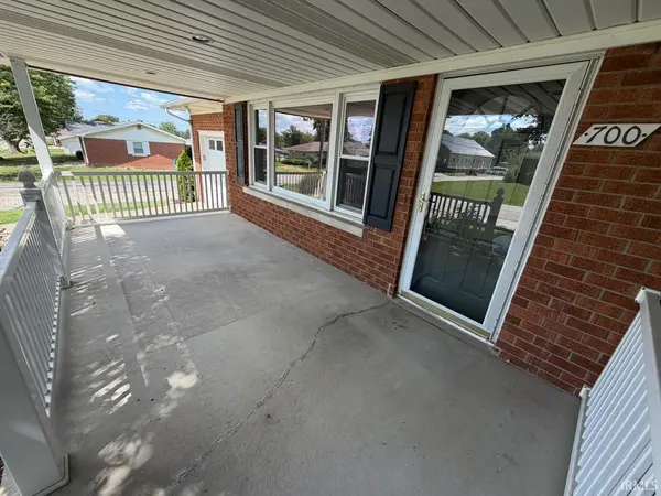 700 E Ulen ST, Fort Branch, IN 47648