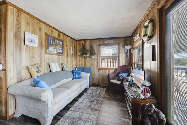 3398 N Skinner Lake DR, Albion, IN 46701