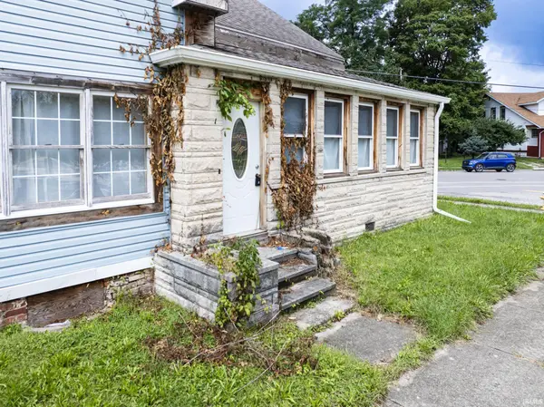 901 W Adams ST, Muncie, IN 47305