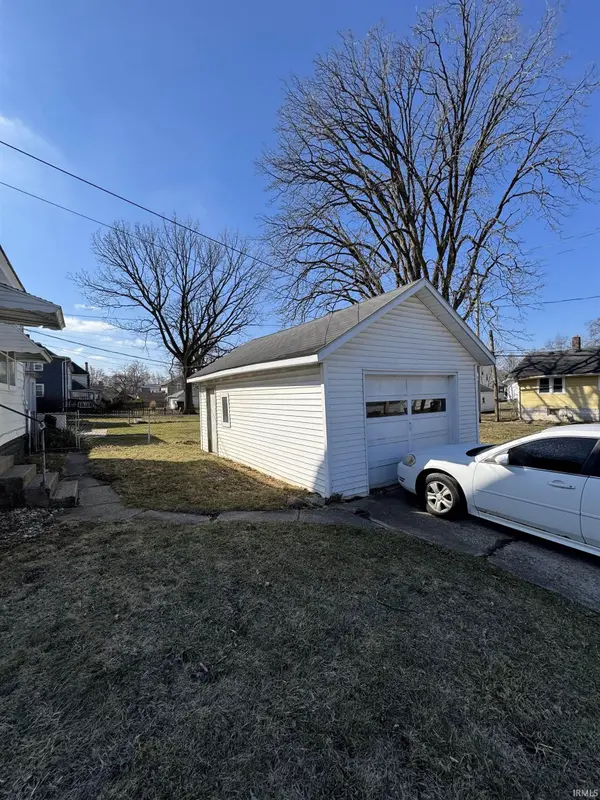 1527 Crescent AVE #3, Fort Wayne, IN 46805-5025