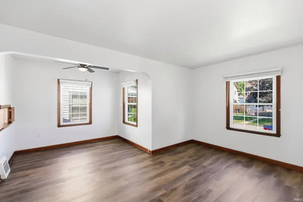 1226 Clara AVE, Fort Wayne, IN 46805-3516