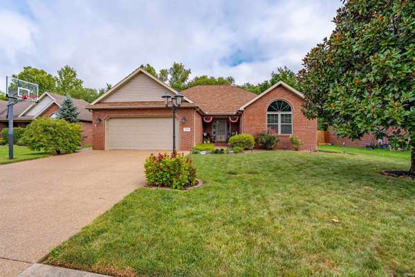 548 Imperial DR, Evansville, IN 47711
