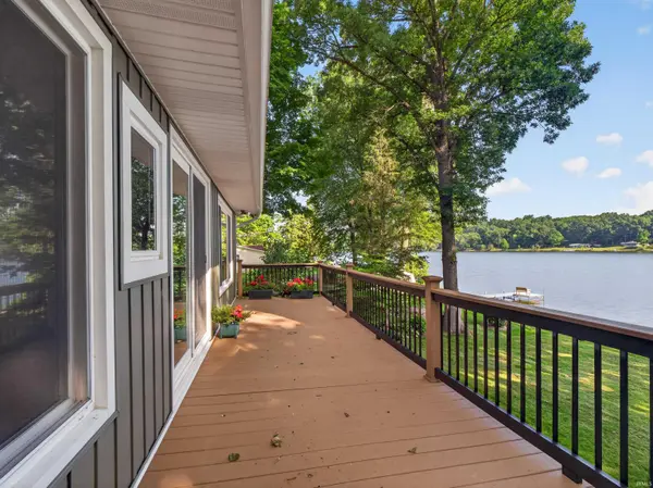 1340 Lane 201 Ball Lake LN, Hamilton, IN 46742