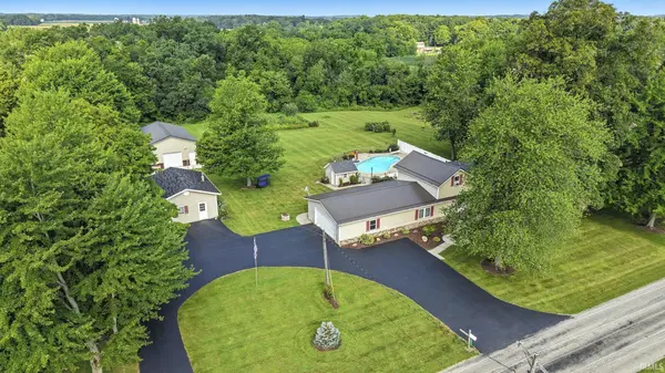 5815 County Rd 650 E RD, Churubusco, IN 46723