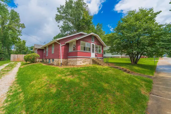 707 E Grimes LN, Bloomington, IN 47401-5966