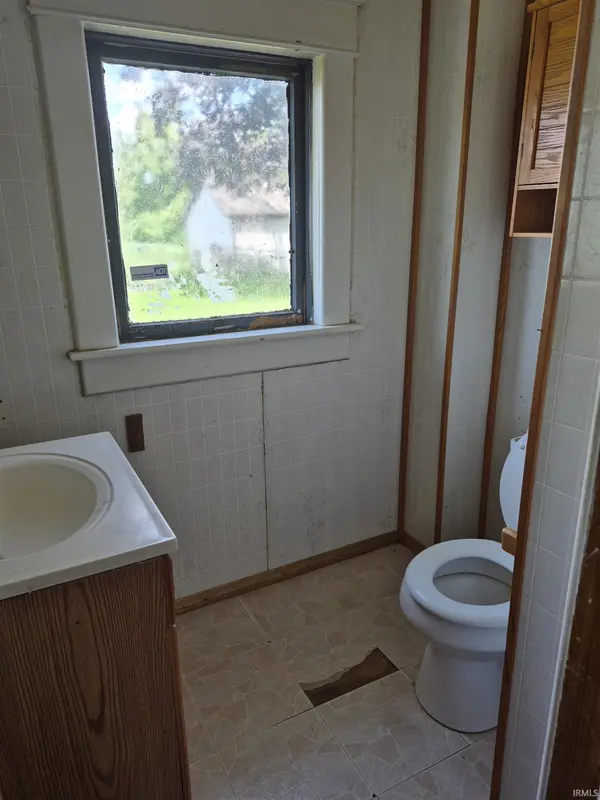 148 W Marion ST, Mishawaka, IN 46545-6118