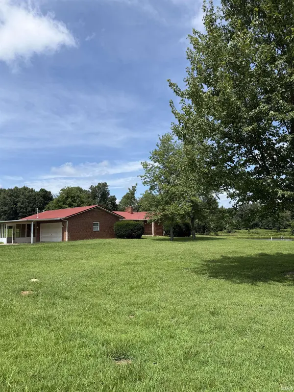 6105 N State Road 59 ***, Linton, IN 47441
