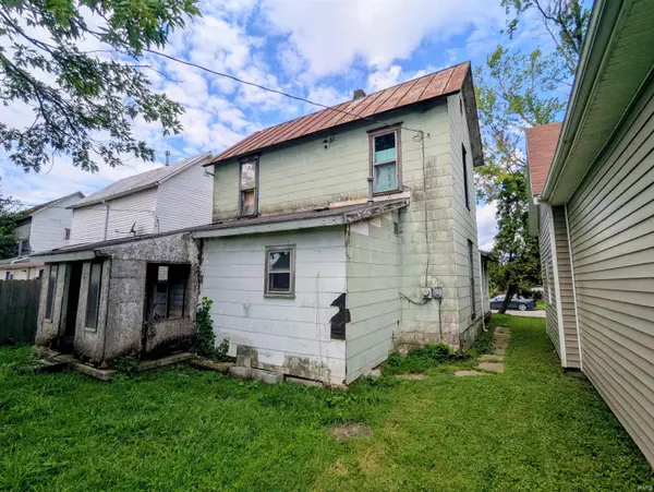 123 W South A ST, Gas City, IN 46933-1710