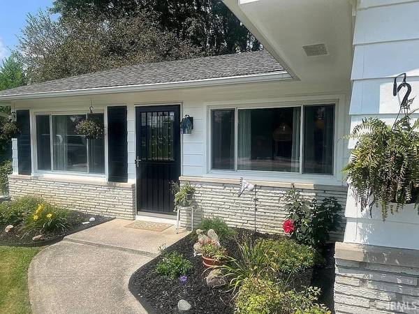 313 Sara DR, New Haven, IN 46774