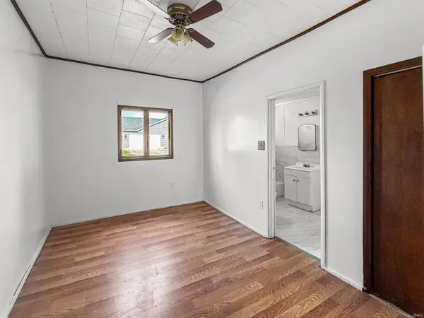 206 E Wabash ST, Wingate, IN 47994