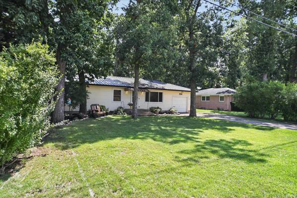318 N Beech RD, Osceola, IN 46561-2206