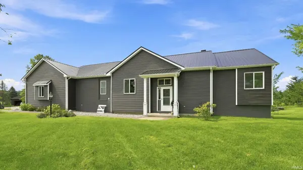 14521 Halter RD, Leo, IN 46765