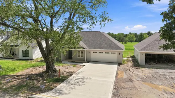 2210 E 250 N RD, Bluffton, IN 46714