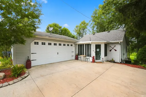 3370 W Old Lake RD, Columbia City, IN 46725