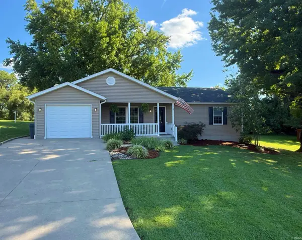 13 Terrace Park DR, Washington, IN 47501