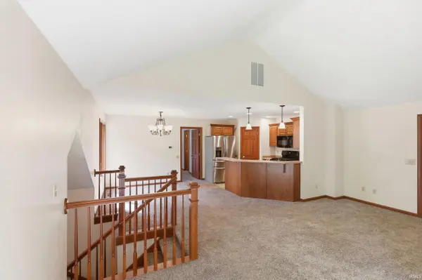 1621 N Little River CT, Huntington, IN 46750