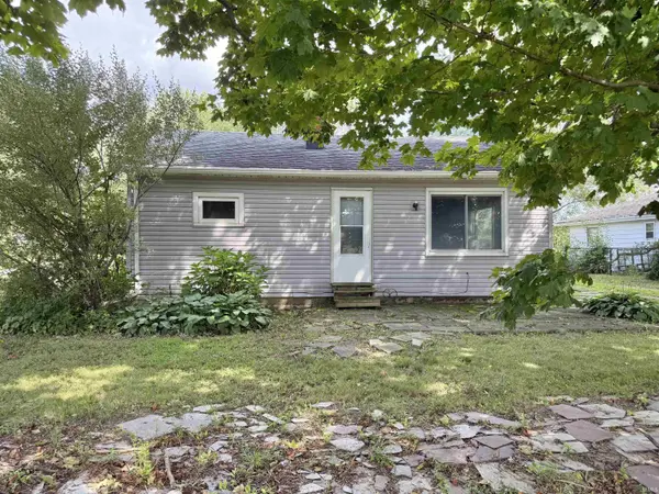 1460 N State Rd 5 RD, Larwill, IN 46764