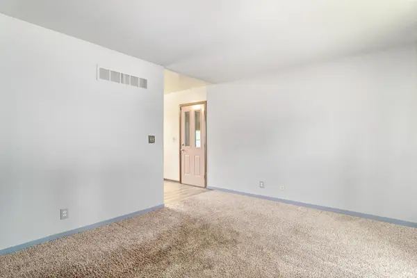 10910 Saint Wendel RD, Evansville, IN 47720